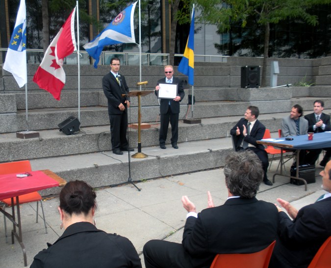 Član Parlamenta Kanade Brian Masse sponzor Rezolucije o genocidu u Srebrenici i BiH
